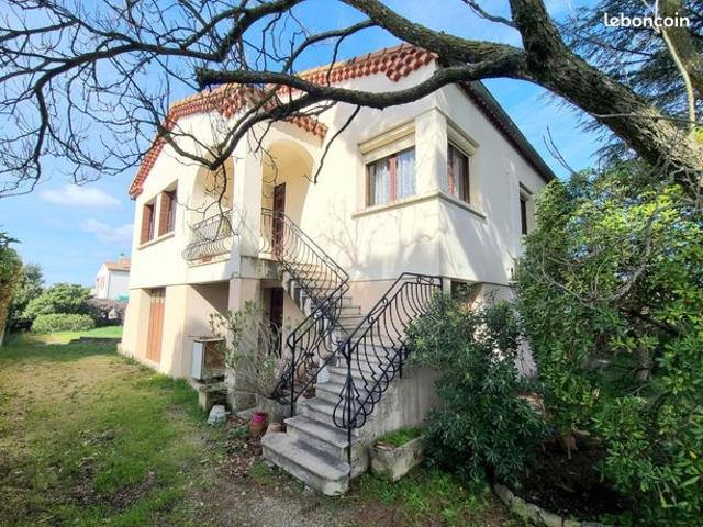 Maison 8 pièces 126 m²