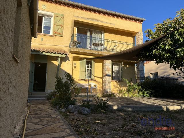 Maison 8 pièces 126 m²