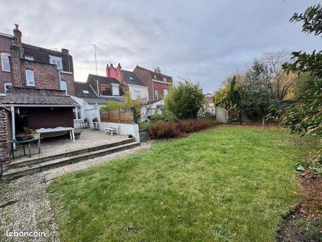 Maison 8 pièces 126 m²