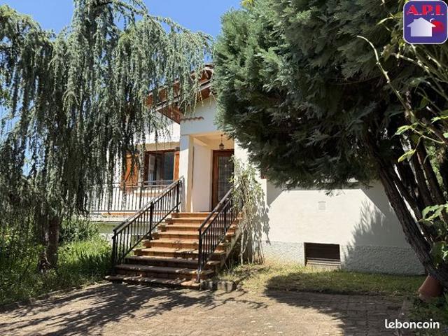 Maison 8 pièces 126 m²