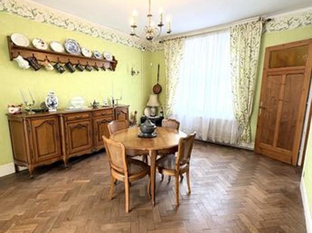 Maison 8 pièces 127 m²