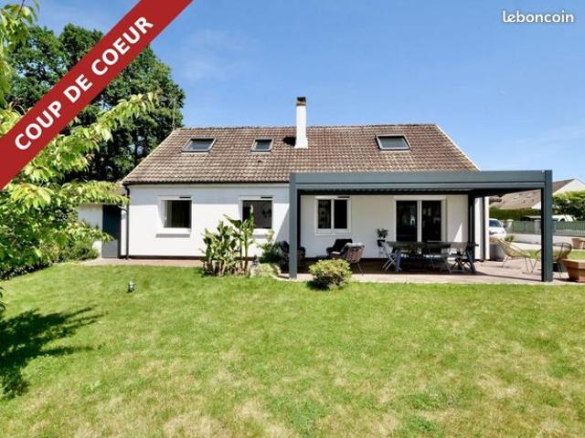 Maison 8 pièces 128 m²