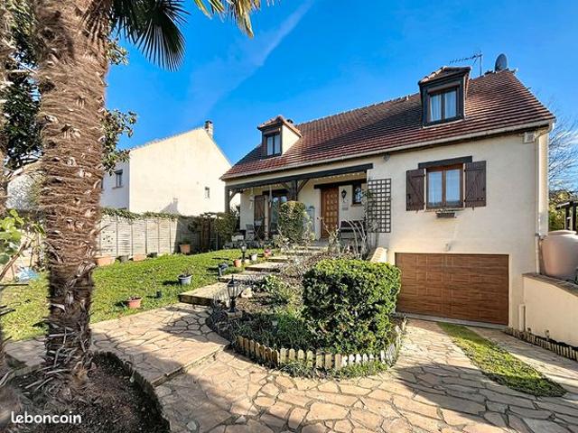 Maison 8 pièces 128 m²