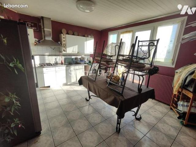 Maison 8 pièces 128 m²