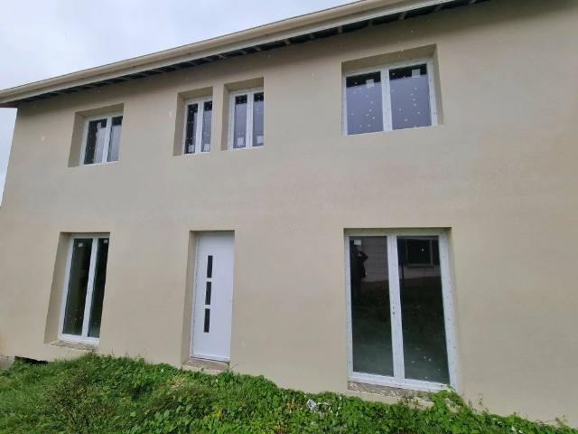 Maison 8 pièces