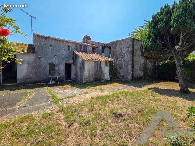 Maison 8 pièces 120 m²