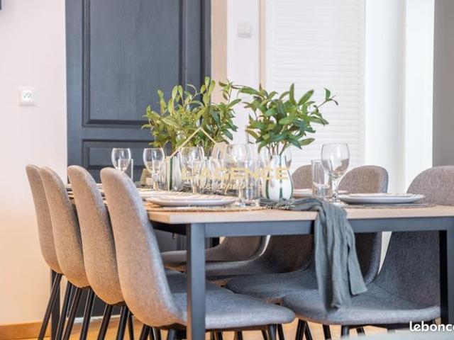 Maison 8 pièces 120 m²
