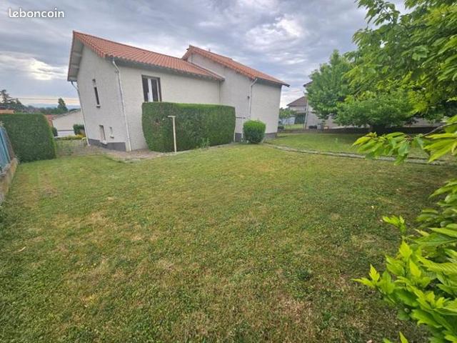Maison 8 pièces 120 m²
