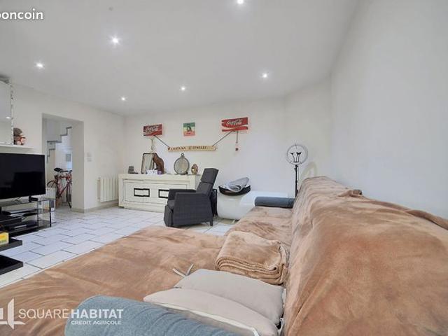 Maison 8 pièces 120 m²