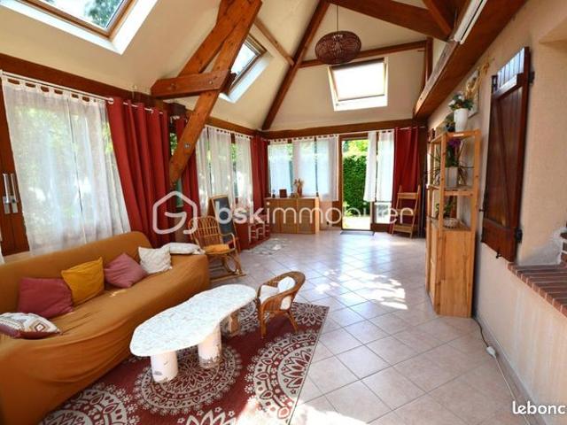 Maison 8 pièces 120 m²
