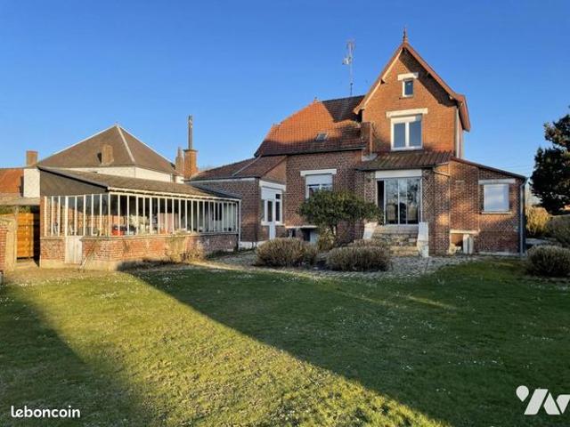 Maison 8 pièces 120 m²