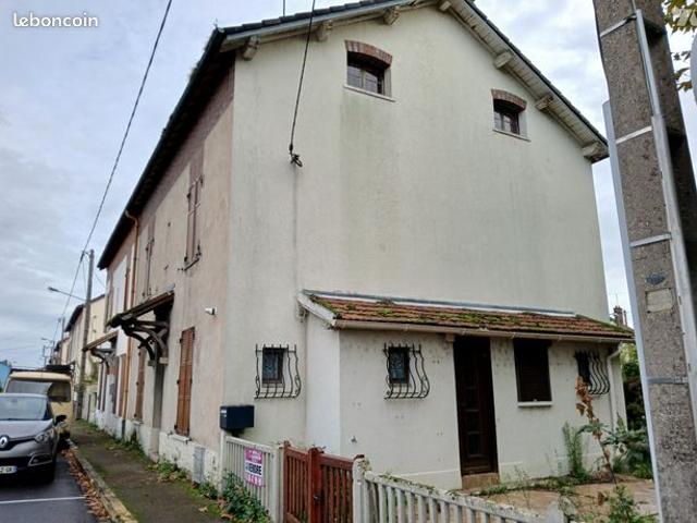 Maison 8 pièces 121 m²