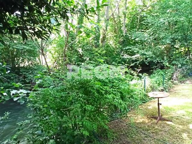 Maison 8 pièces 122 m²