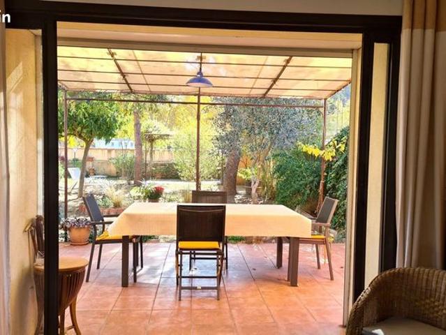 Maison 8 pièces 122 m²