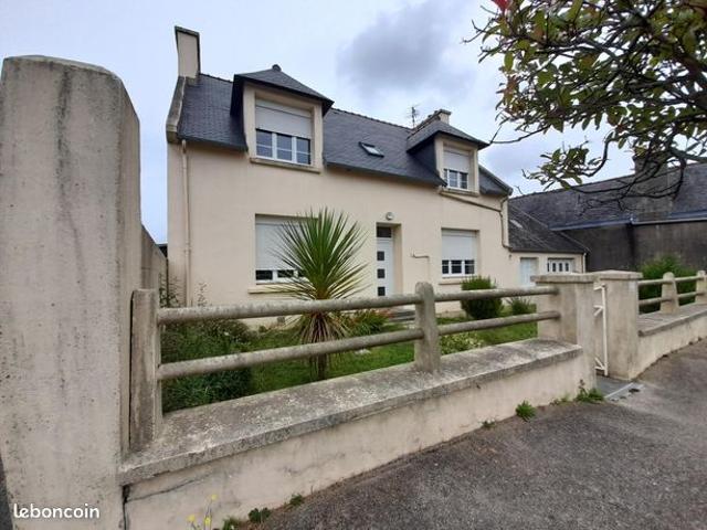 Propriété 8 pièces 122 m²