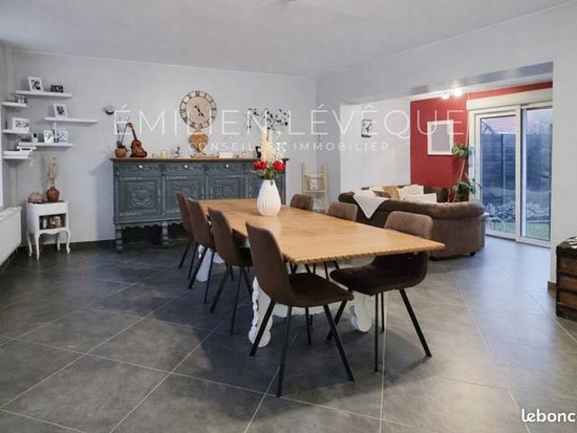 Maison 8 pièces 134 m²
