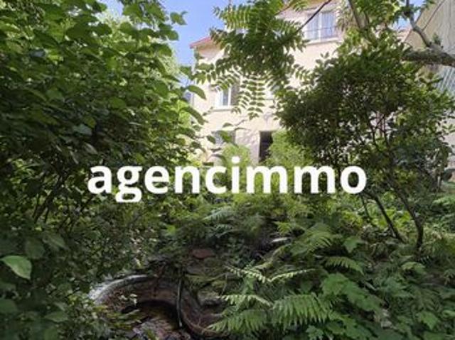 Maison 8 pièces 134 m²