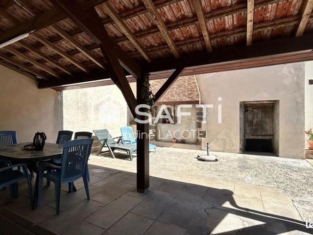 Maison 8 pièces 134 m²