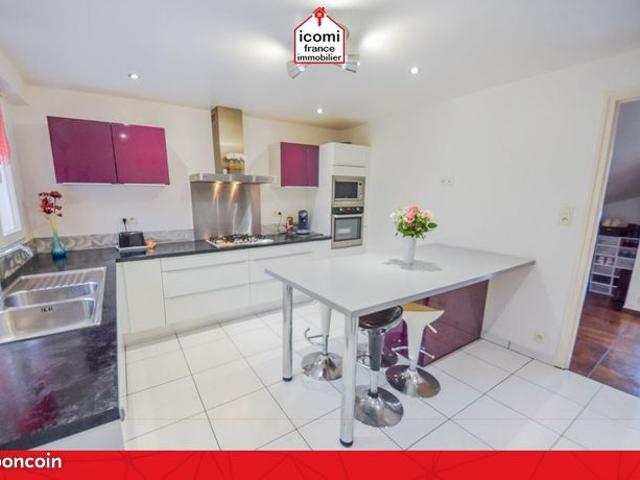 Maison 8 pièces 135 m²