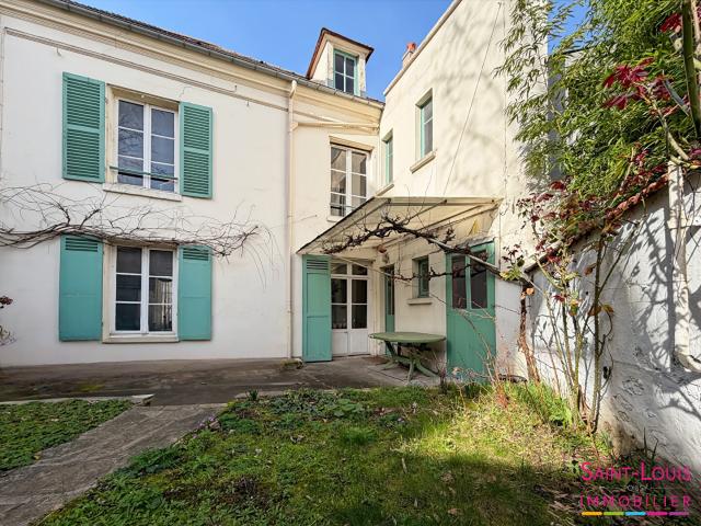 Maison 8 pièces 135 m²