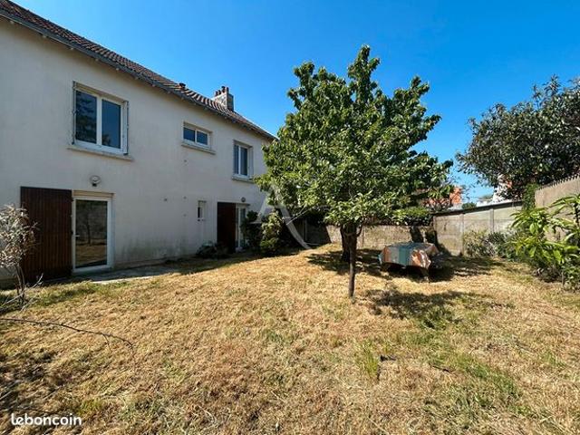 Maison 8 pièces 135 m²