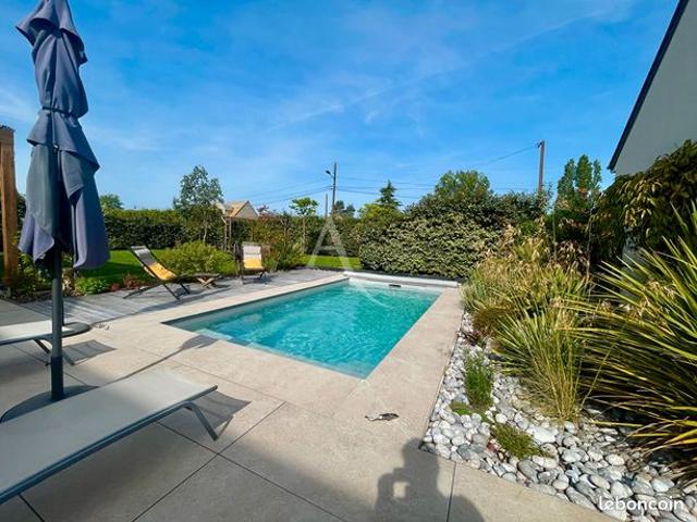 Maison 8 pièces 136 m²