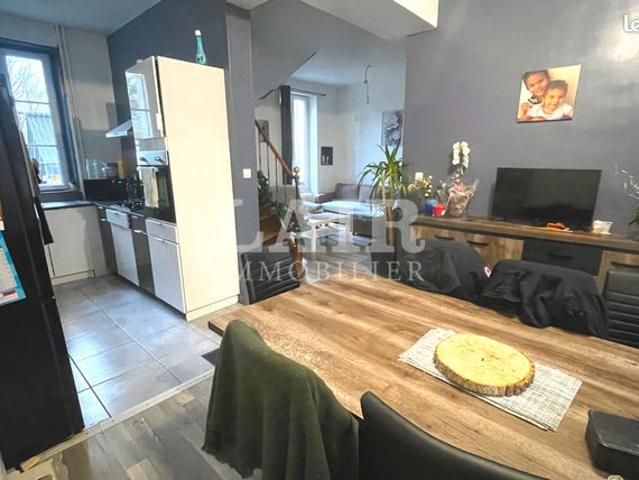 Maison 8 pièces 136 m²