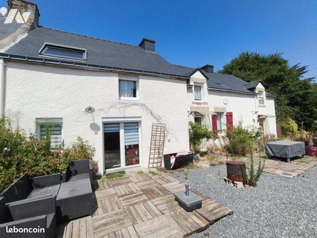 Maison 8 pièces 136 m²