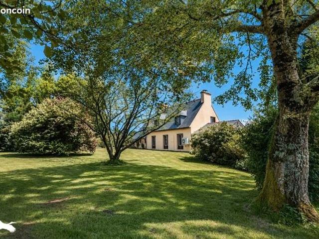 Maison 8 pièces 136 m²