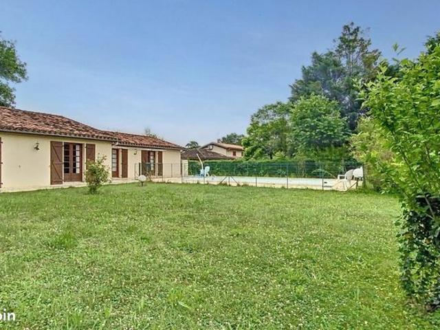 Maison 8 pièces 136 m²
