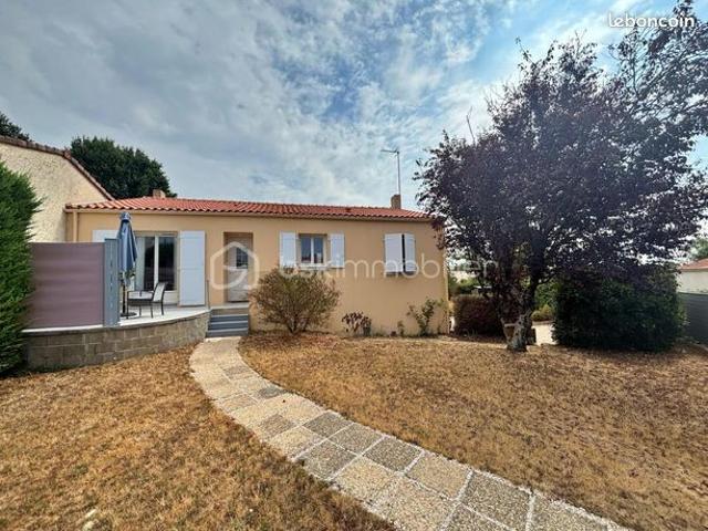 Maison 8 pièces 136 m²