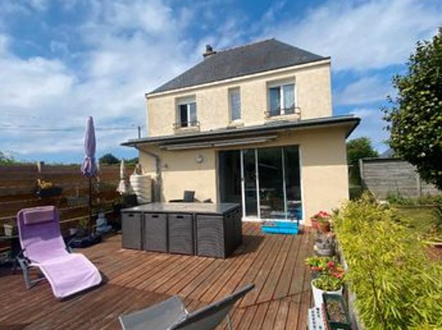 Maison 8 pièces 136 m²
