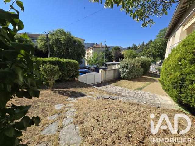 Maison 8 pièces 137 m²