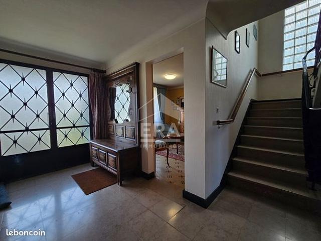 Maison 8 pièces 137 m²