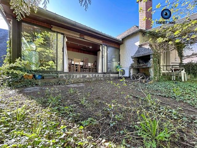 Maison 8 pièces 137 m²