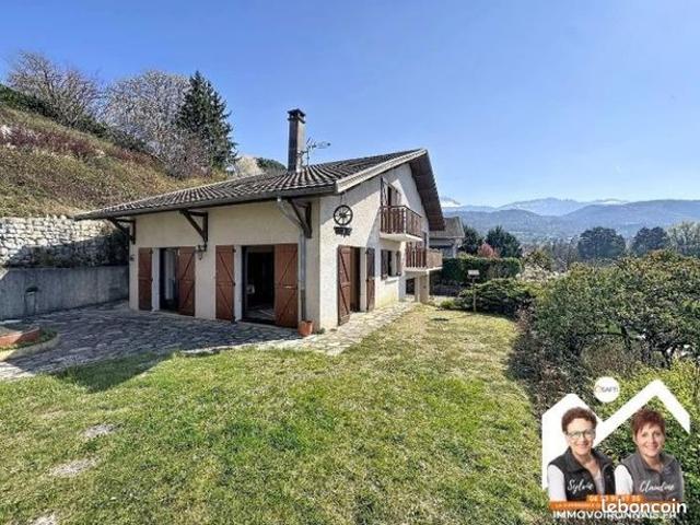 Maison 8 pièces 137 m²