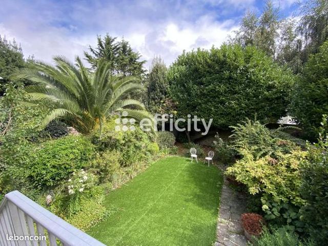 Maison 8 pièces 137 m²