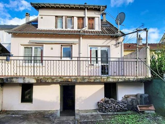 Maison 8 pièces 137 m²