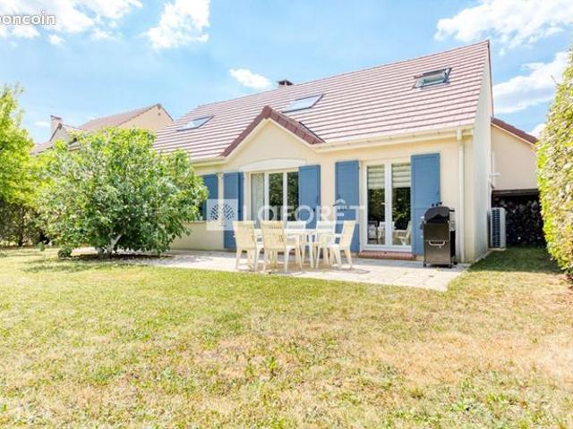 Maison 8 pièces 137 m²