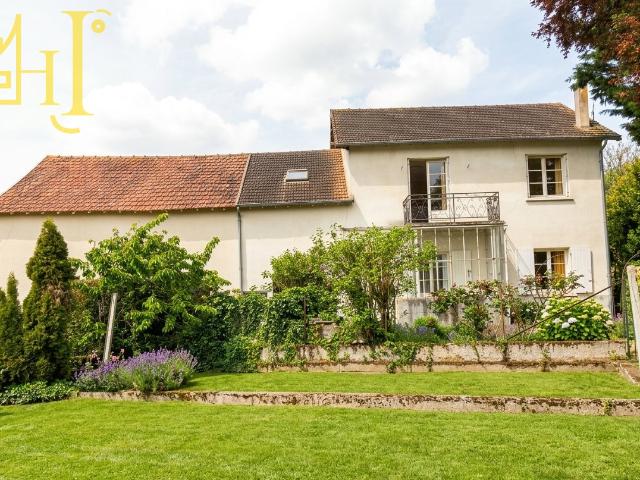 Maison 8 pièces 138 m²