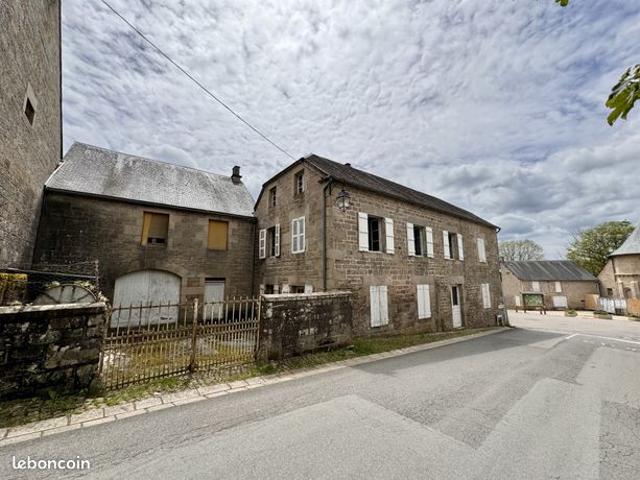 Maison 8 pièces 138 m²