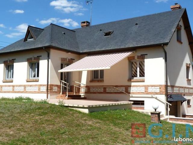 Maison 8 pièces 138 m²