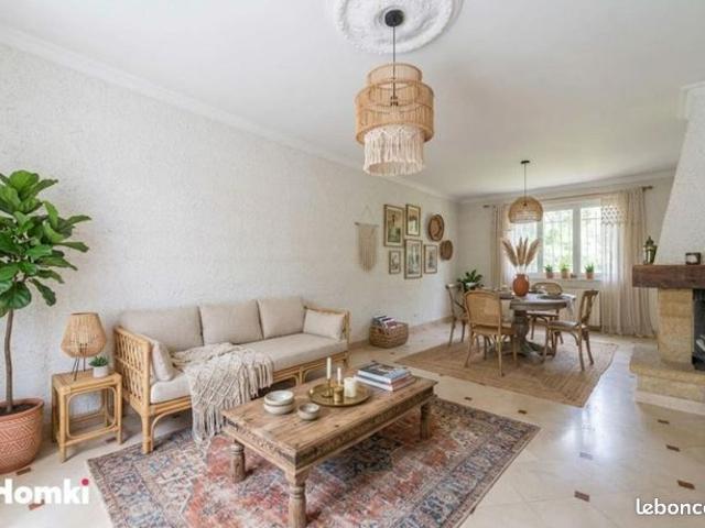 Maison 8 pièces 138 m²