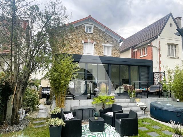 Maison 8 pièces 138 m²