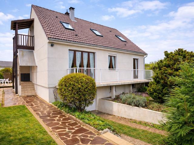 Maison 8 pièces 138 m²