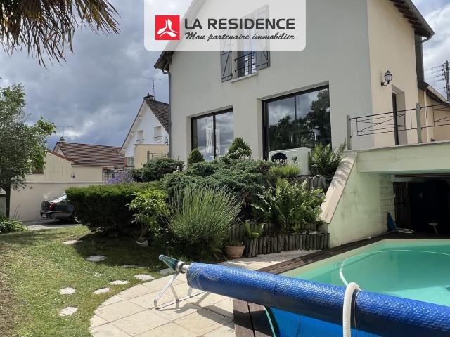 Maison 8 pièces 138 m²