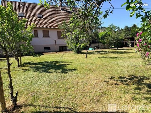 Maison 8 pièces 138 m²