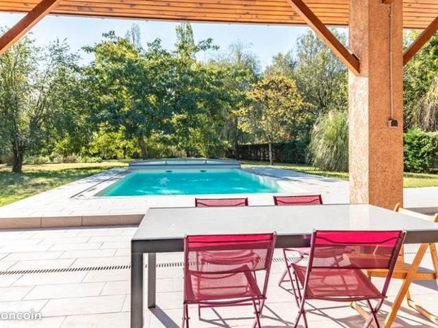 Maison 8 pièces 139 m²