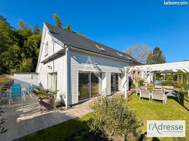 Maison 8 pièces 130 m²