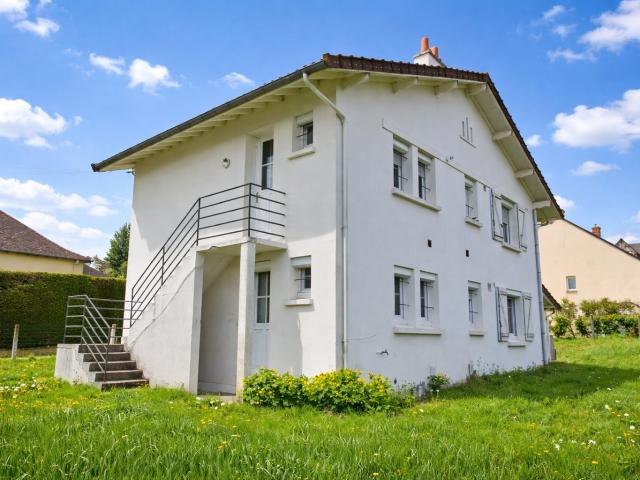 Maison 8 pièces 130 m²